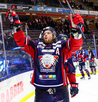Linköpings Andrew Gordon jublar