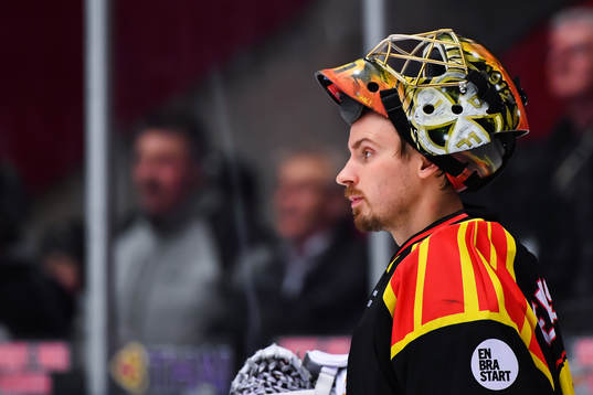 Brynäs målvakt Joacim Eriksson deppar