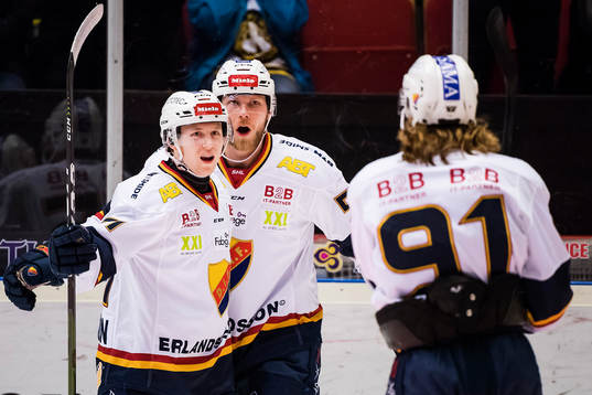 Djurgårdens Jonathan Davidsson gör 0-1 och jublar med