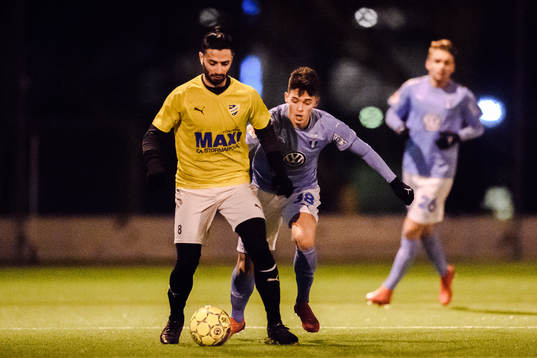 IFK Malmös Raslan Al Kurdi och Malmö FFs Laorent Shabani