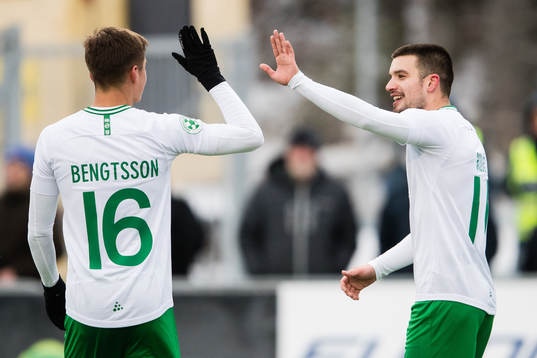 Hammarbys Leo Bengtsson jublar