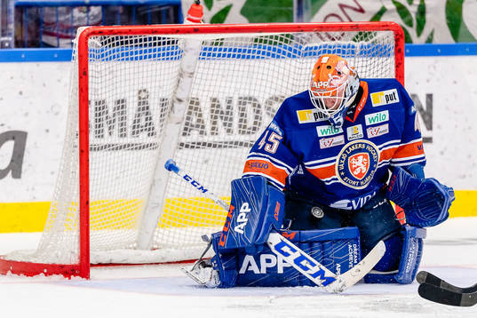 Växjös målvakt Viktor Andrén