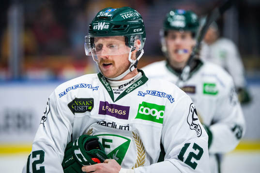 Färjestads Alexander Reichenberg deppar