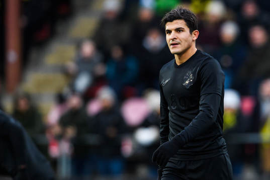 s Tarik Elyounoussi