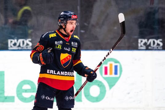 Djurgårdens Emil Bemström jublar