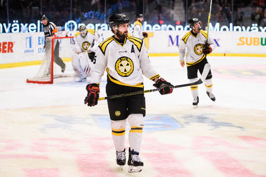 Brynäs Simon Bertilsson deppar