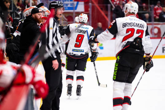 Malmö Redhawks Frederik Storm jublar