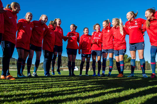 Amalie Eikeland, Ina Gausdal, Lisa-Marie Karlseng Utland,