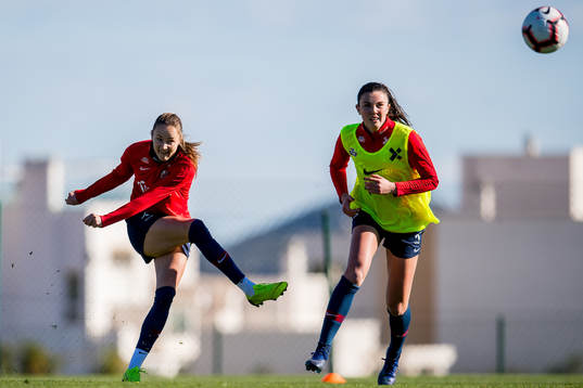 Caroline Graham Hansen and Ingrid Syrstad Engen of Norway