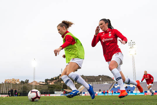 Synne Skinnes Hansen and Ingrid Syrstad Engen of Norway