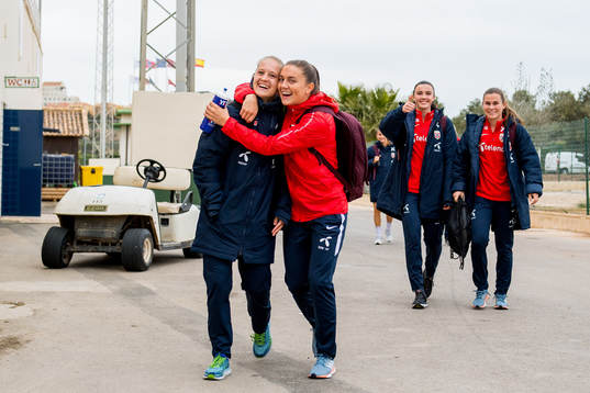 Amalie Eikeland, Vilde Bøe Risa, Ingrid Syrstad Engen and
