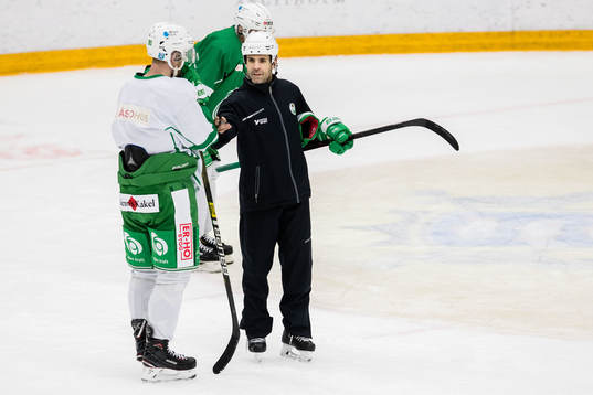 Rögles assisterande tränare Cory Murphy