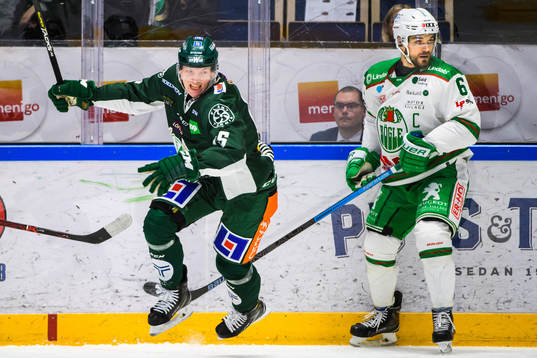 Färjestads Gustav Rydahl och Rögles Craig Schira