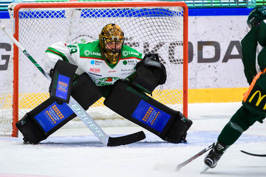 Rögles målvakt Justin Pogge