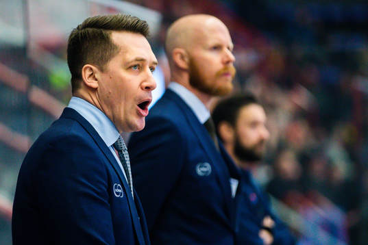 Växjös tränare Sam Hallam