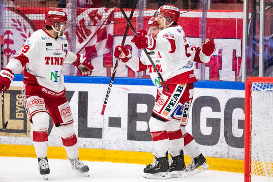 Timrås Sebastian Ohlsson jublar