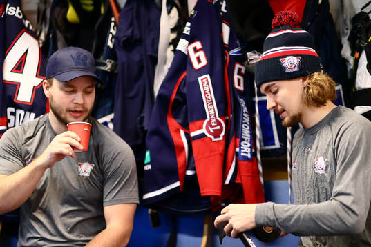 Linköpings Jimmy Andersson och Adam Brodecki före