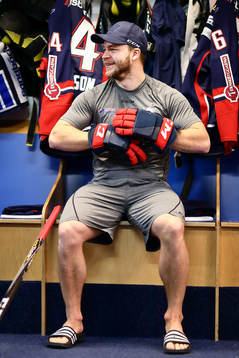 Linköpings Jimmy Andersson före ishockeymatchen i SHL