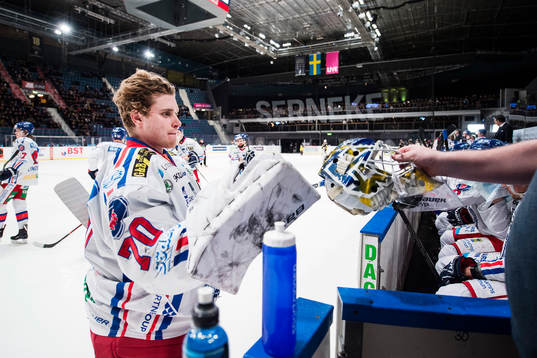 Oskarshamns målvakt Adam Åhman