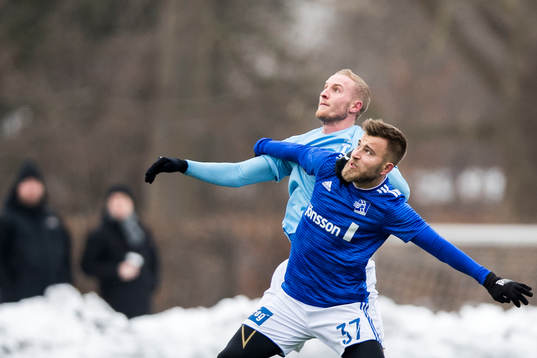 Malmö FFs Franz Brorsson i duell