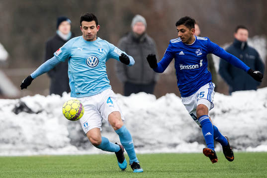 Malmö FFs Behrang Safari och Lyngbys Adnan Mohammad