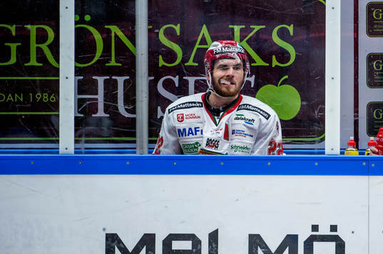 Moras Matt Bailey i utvisningsbåset