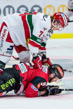 Moras Erlend Lesund trycker till Malmö Redhawks Frederik