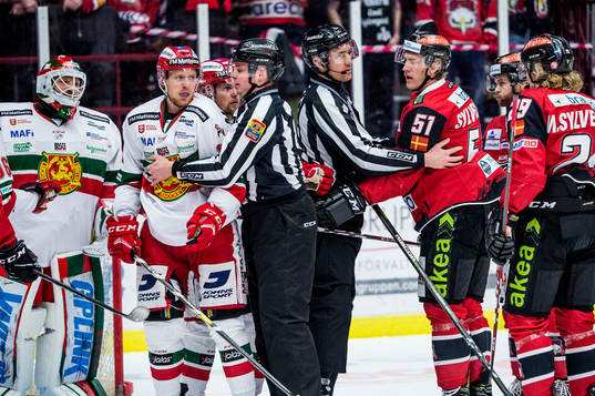 Moras Alexander Hilmerson och Malmö Redhawks Emil