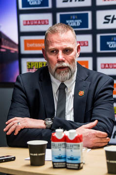 Moras tränare Mats Lusth