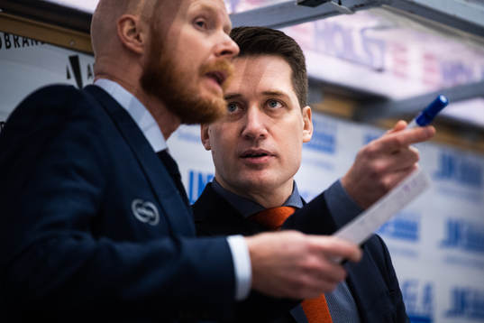 Växjös tränare Sam Hallam