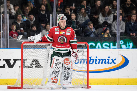 Frölundas målvakt Johan Gustafsson deppar