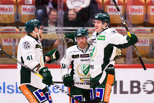Färjestads spelar jublar