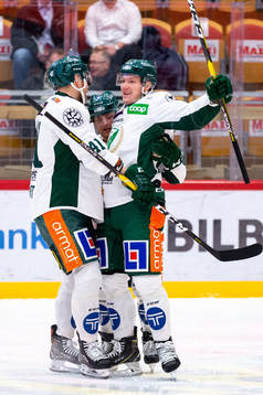 Färjestads Ilari Melart, Marcus Nilsson och Gustav Rydahl