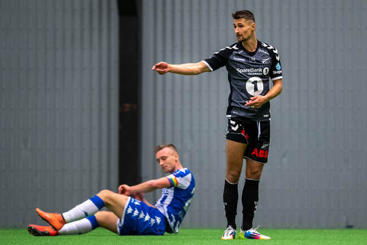 IFK Göteborgs Sebastian Ohlsson och Odds Elbasan Rashani