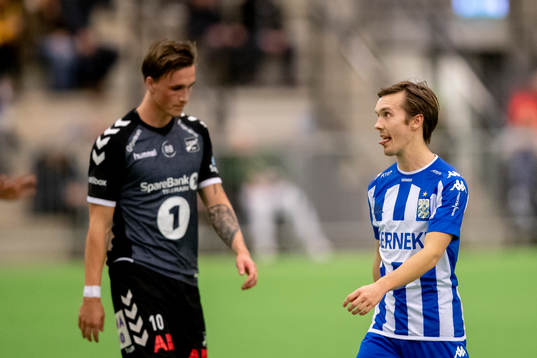 IFK Göteborgs Patrik Karlsson Lagemyr  och Odds Andreas