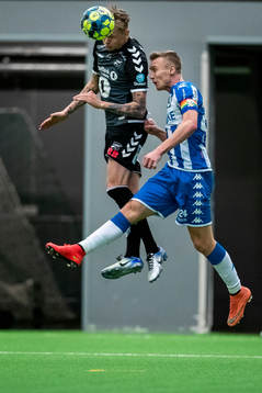 IFK Göteborgs Sebastian Ohlsson mot Odds Birk Risa