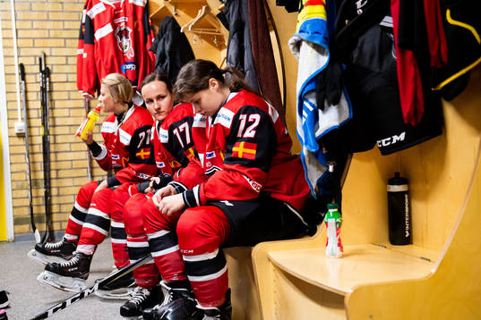 Redhawks Dominika Takacova och Kamila Wieczorek