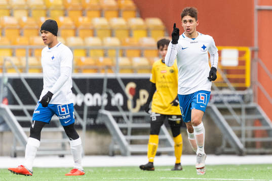 IFK Norrköpings Hussin Al-Thalimi jublar