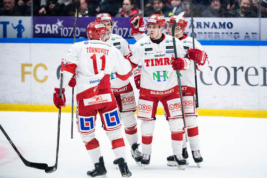 Timrås Johannes Kinnvall jublar