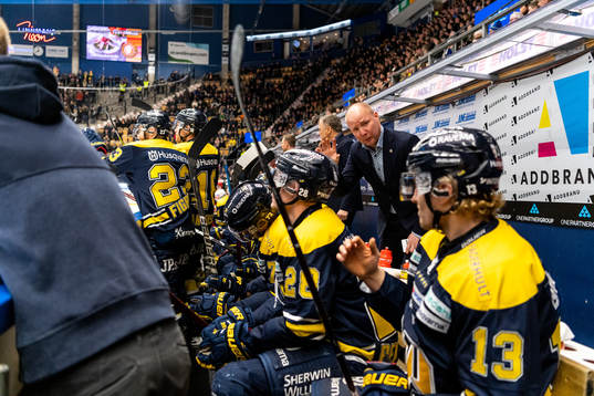 s assisterande tränare Nicklas Rahm