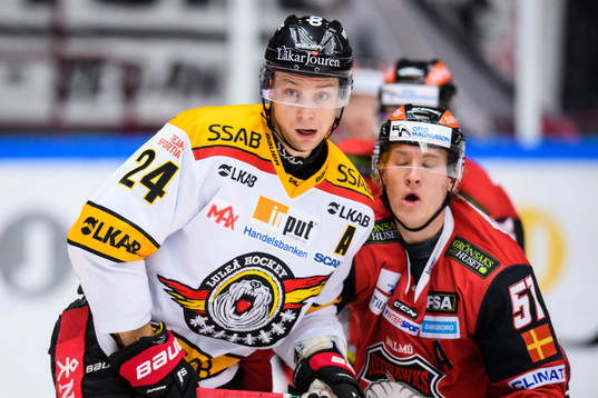 Luleås Johan Harju och Malmö Redhawks Emil Sylvegård