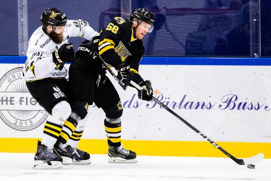 s Johan Larsson och Panterns Carl Åsell