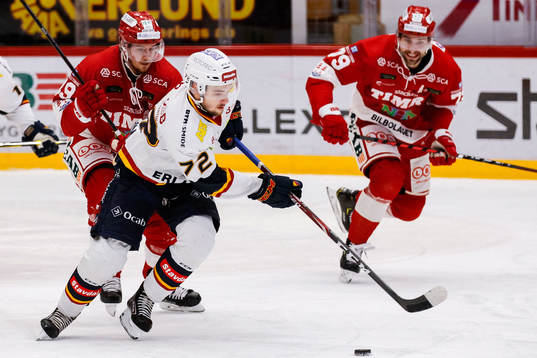Djurgårdens Emil Bemström och Timrås Sebastian Collberg