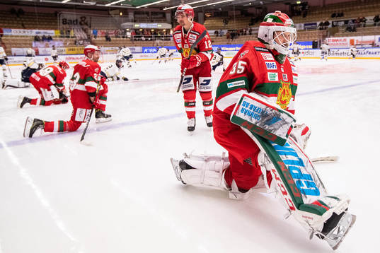 Moras målvakt Christian Engstrand och Kevin Gagné