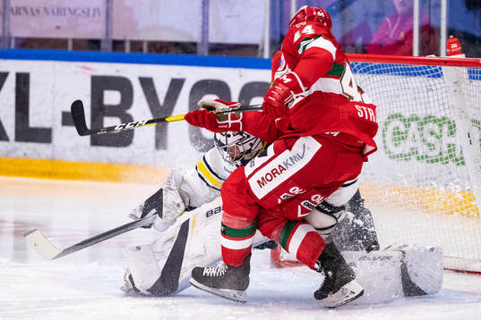s målvakt Jonas Gunnarsson