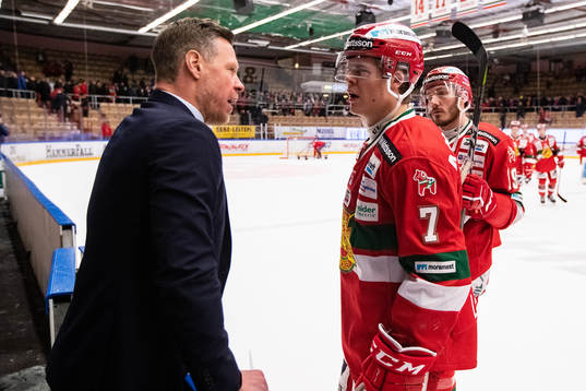 s assisterande tränare Nicklas Rahm och Moras Erlend Lesund