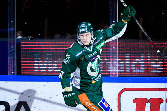Färjestads Johan Ryno jublar