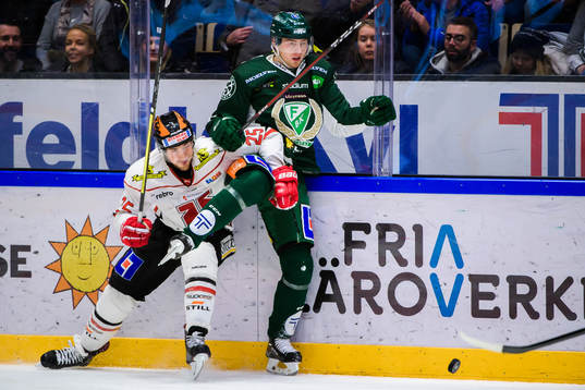 Örebros Anton Hedman och Färjestads Johan Ivarsson