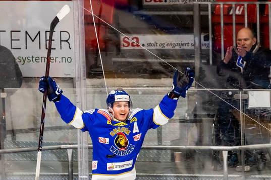 Martin Grönberg of Sparta Warriors celebrates