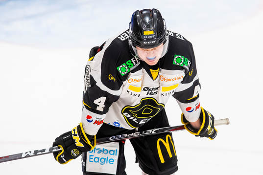 Johannes Johannesen of Stavanger Oilers looks dejected